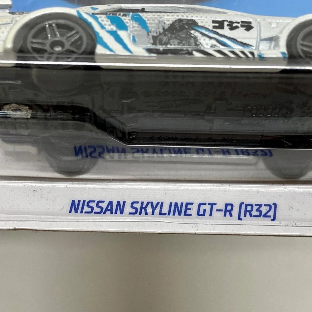 Hot Wheels Godzilla Nissan Skyline GT-R (R32) HW J-Imports Die-cast 1/64 2023